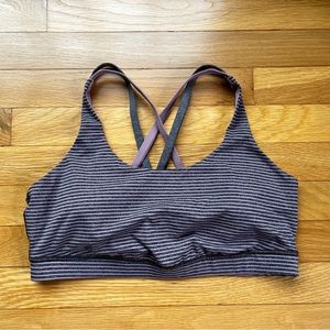 Lululemon Athletica Strappy Sports Bra, size 12, excellent condition